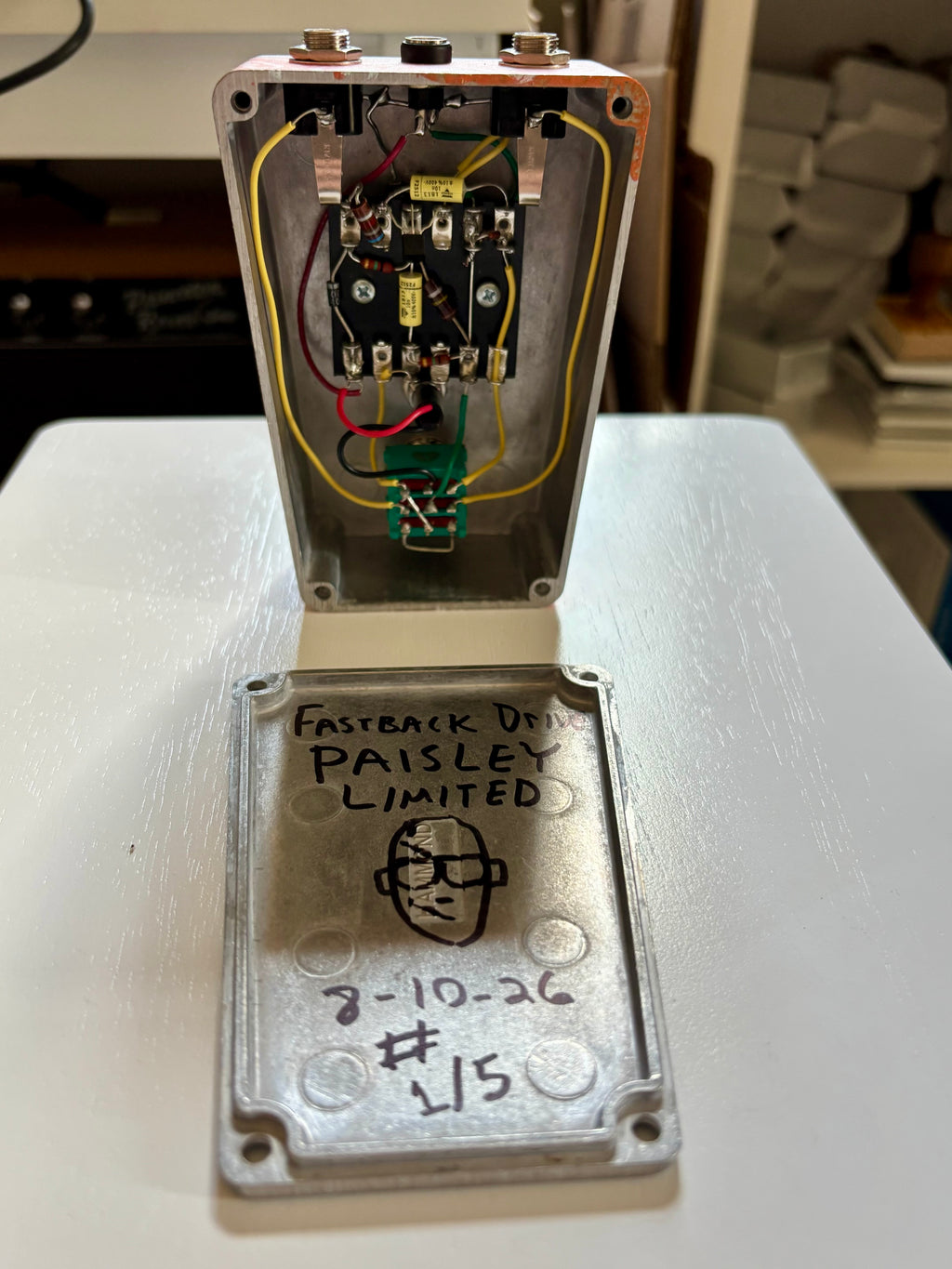 Fastback Paisley Limited 1/5